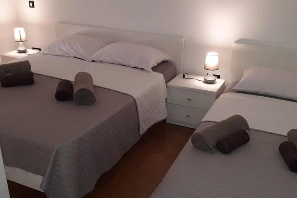 Apartman Franko - Uz Parking Pula Luaran gambar
